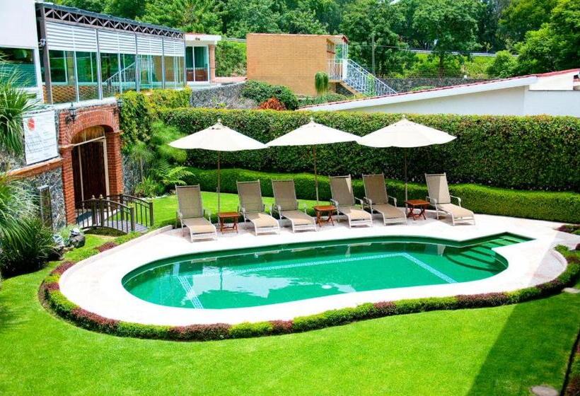 Hotel Nuevo Amanecer