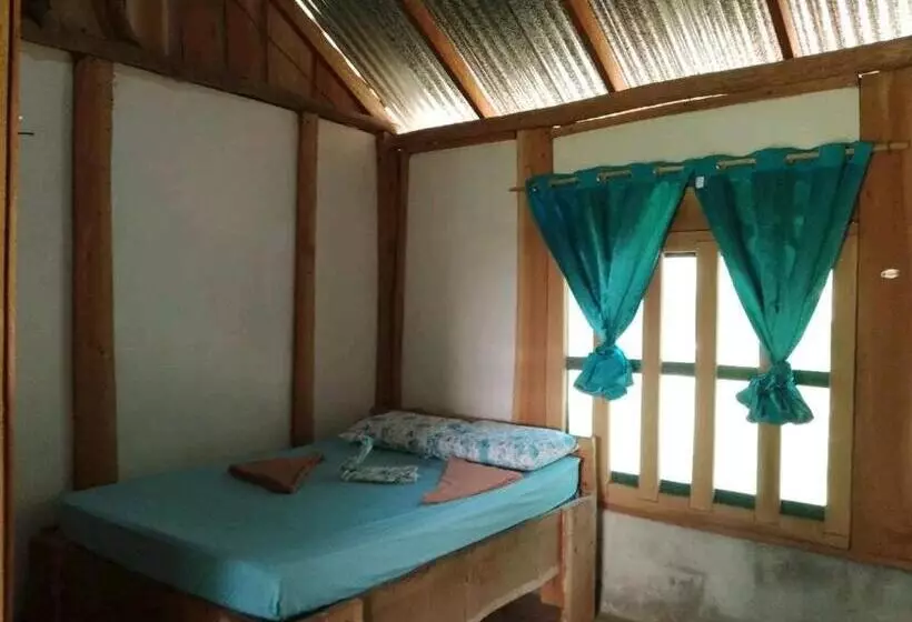 Majatalo Cabinas Casa Jungla