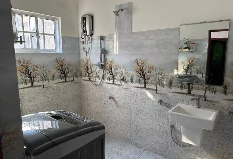 ペンション Charming Home   Pilana