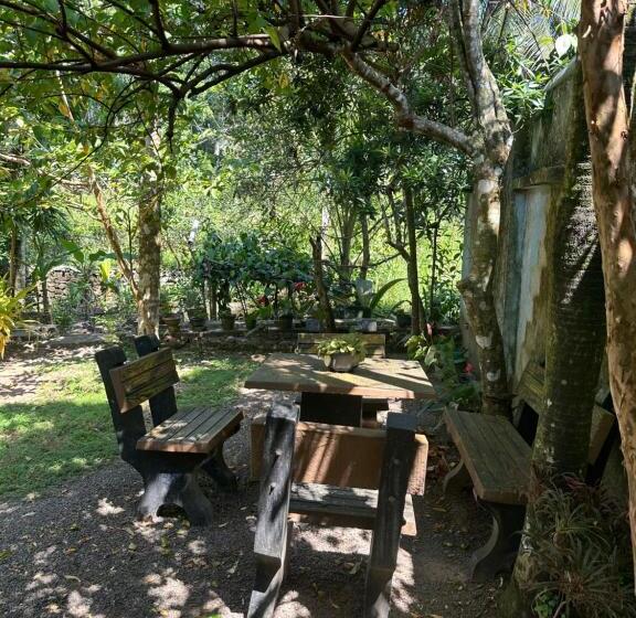 بنسيون Charming Home Pilana