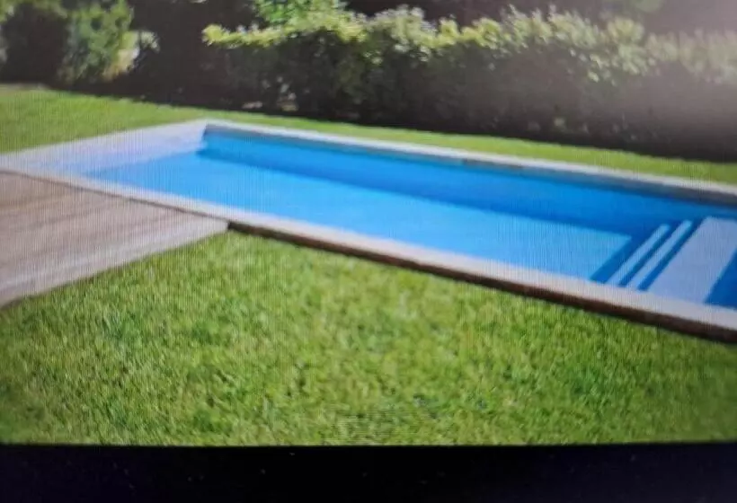 ペンション La Mer Rouge Domaine De Piedjaubert