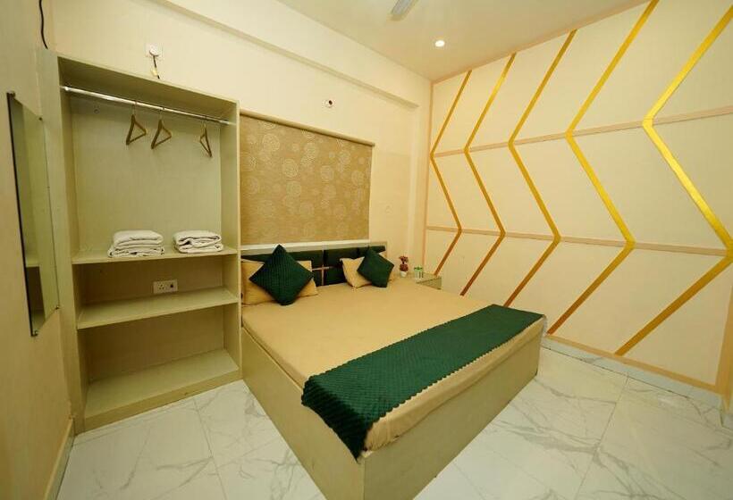 Retkeilymaja Golden Lotus Kashi