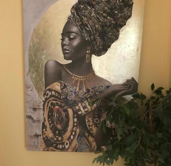 Bed and Breakfast Jungle Magic Room Near Atomium , Heyzel Stadium