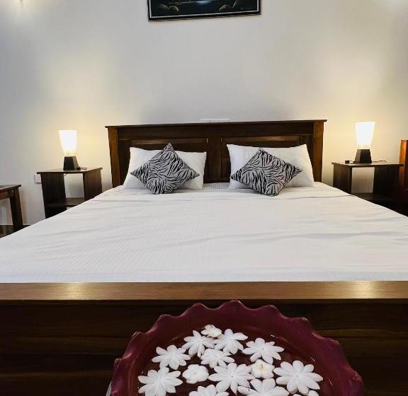 צימר Sunrise Oasis Retreat