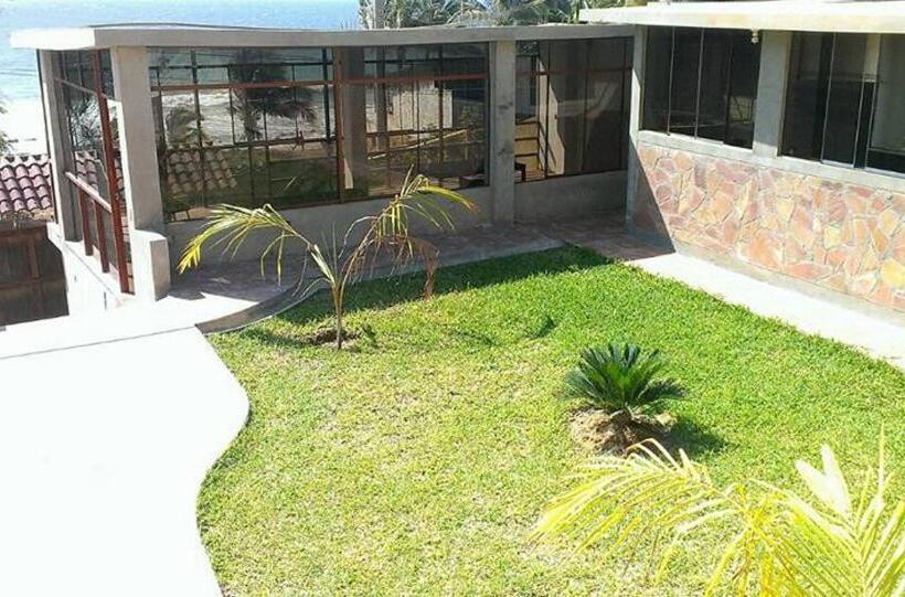 Otel La Colina, Casa Hospedaje