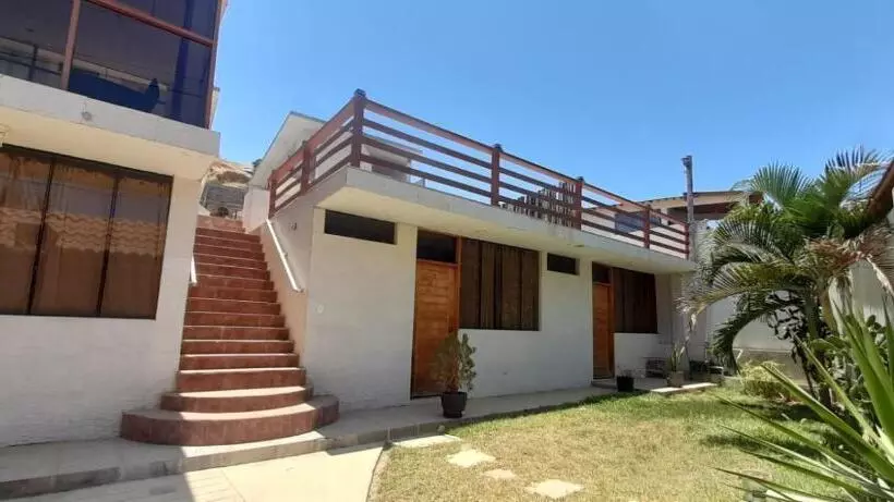 Hotelli La Colina, Casa Hospedaje