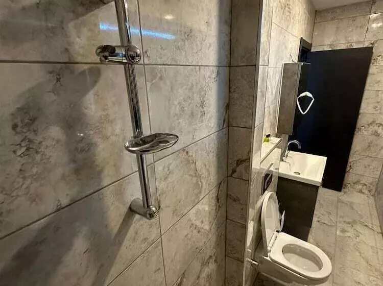 ホテル Lucca Suites