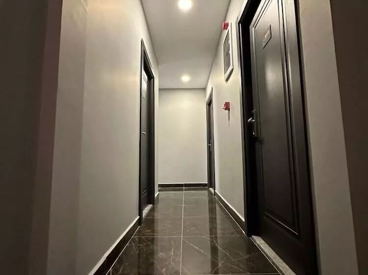 ホテル Lucca Suites