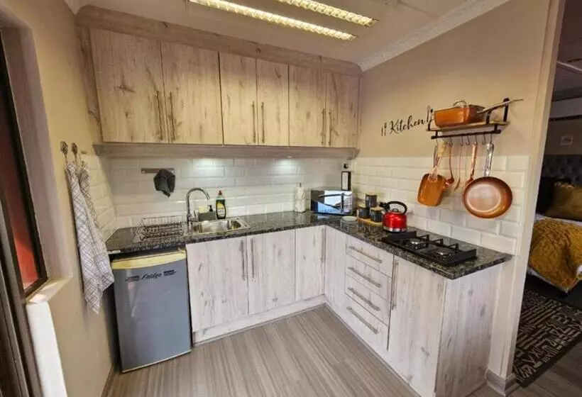 Majatalo Le N Biki Air B&b