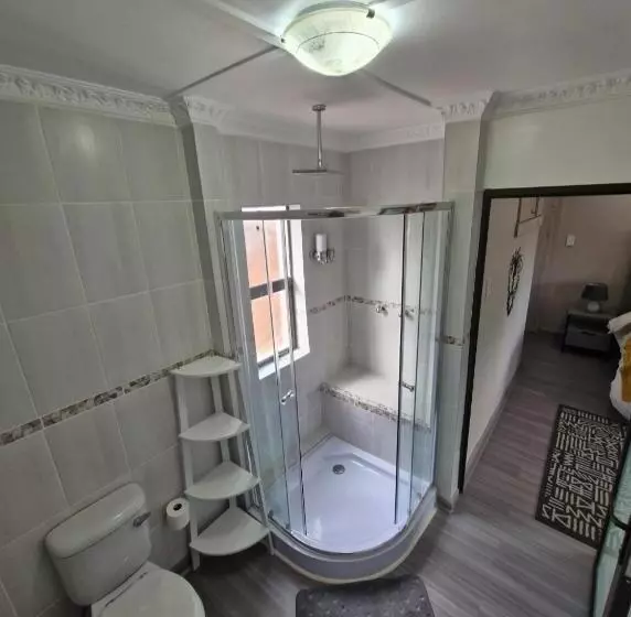 Majatalo Le N Biki Air B&b