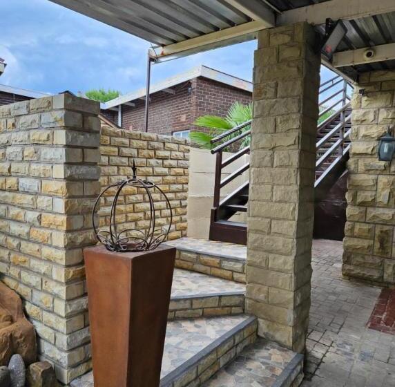 פנסיון Le N Biki Air B&b