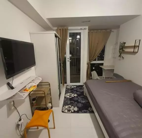 Tokyo Riverside Apartemen