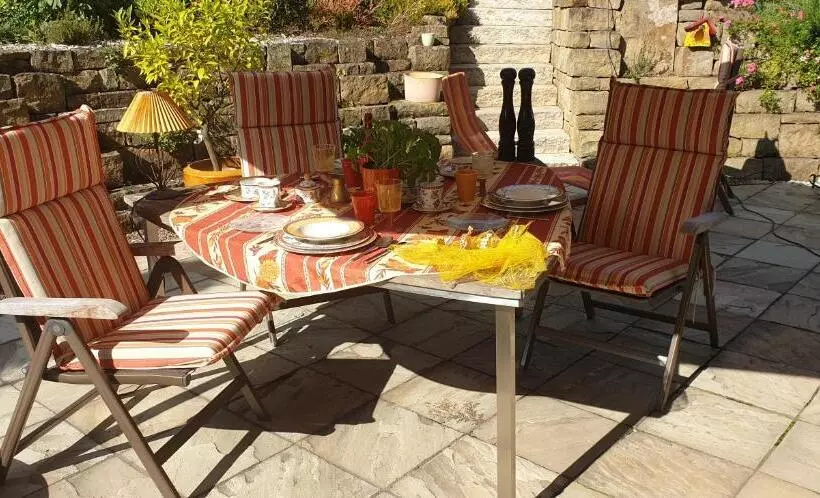 Aamiaismajoitus (B&B) Evis Cottage