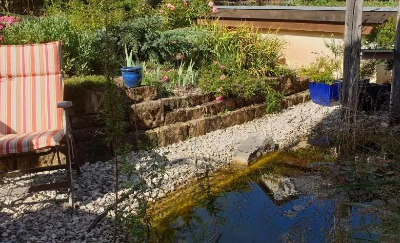 Aamiaismajoitus (B&B) Evis Cottage