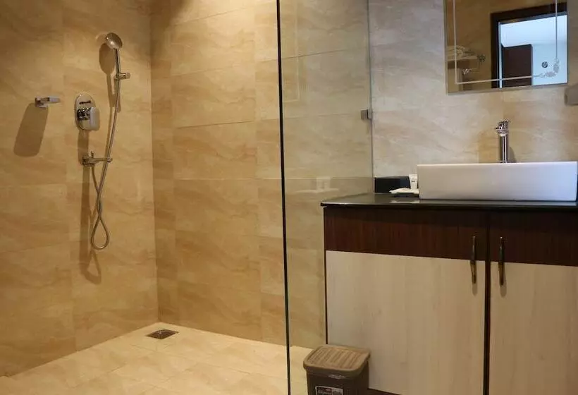 تختخواب و صبحانه Galaxy Garden Resort