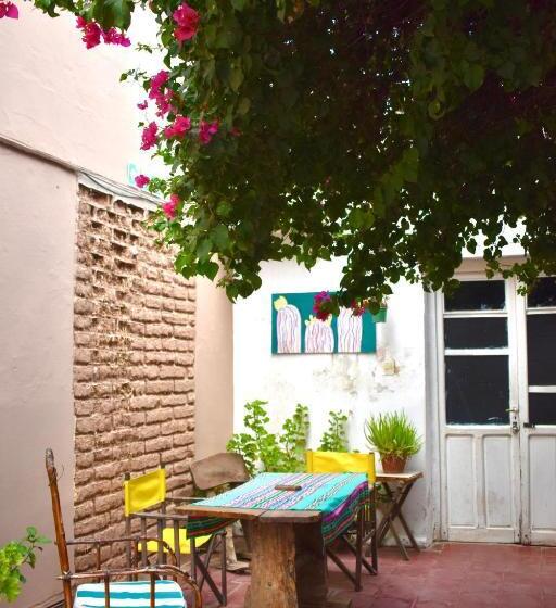 ベッドアンドブレックファースト Hospedajeloscardones