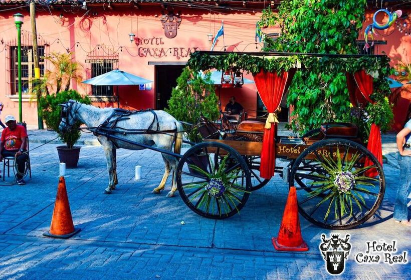 هتل Caxa Real
