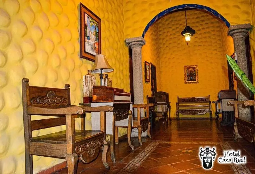 هتل Caxa Real