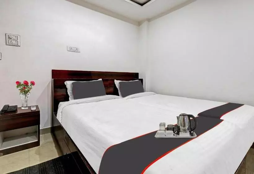 Hotelli O Lakhi Guest House