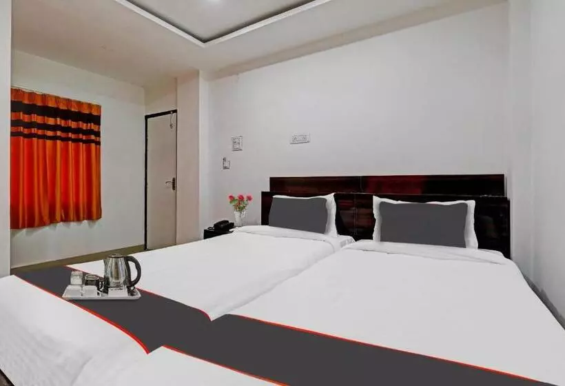 Hotelli O Lakhi Guest House