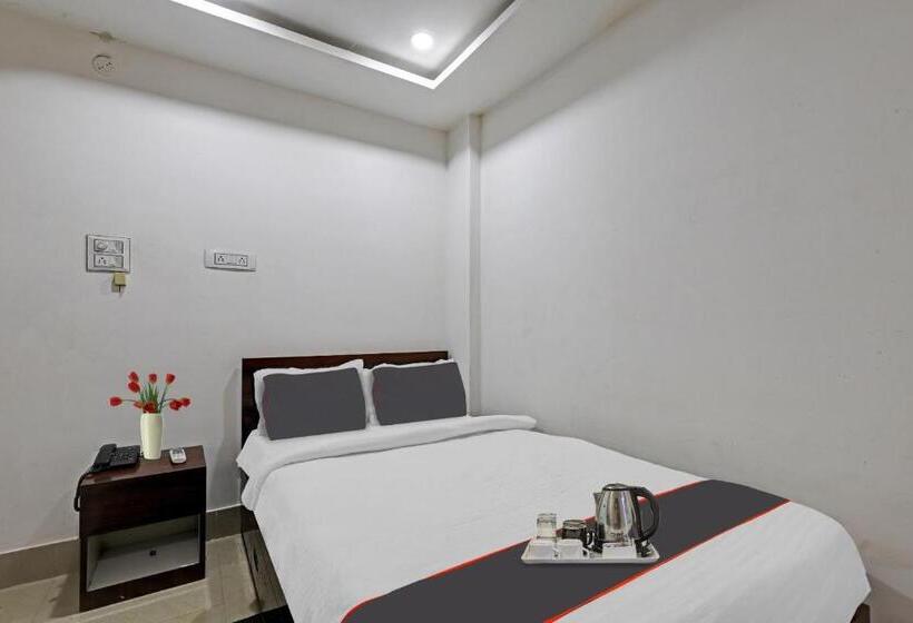 Hotel O Lakhi Guest House