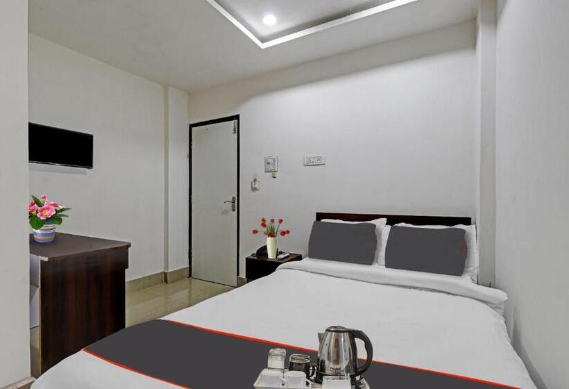 Hotel O Lakhi Guest House