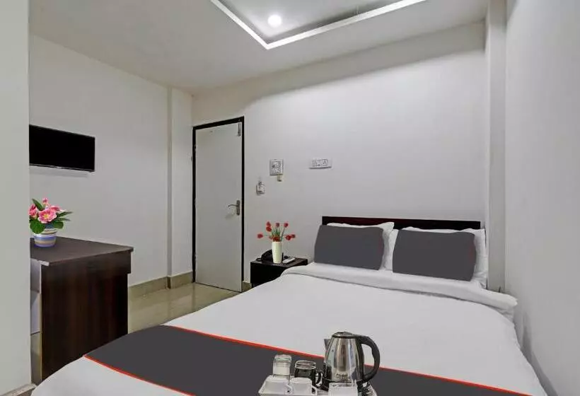 Hotelli O Lakhi Guest House