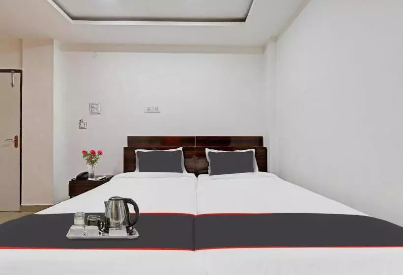 Hotelli O Lakhi Guest House