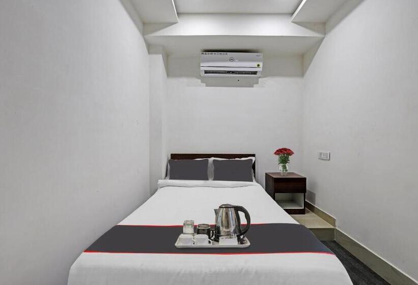 Hotel O Lakhi Guest House