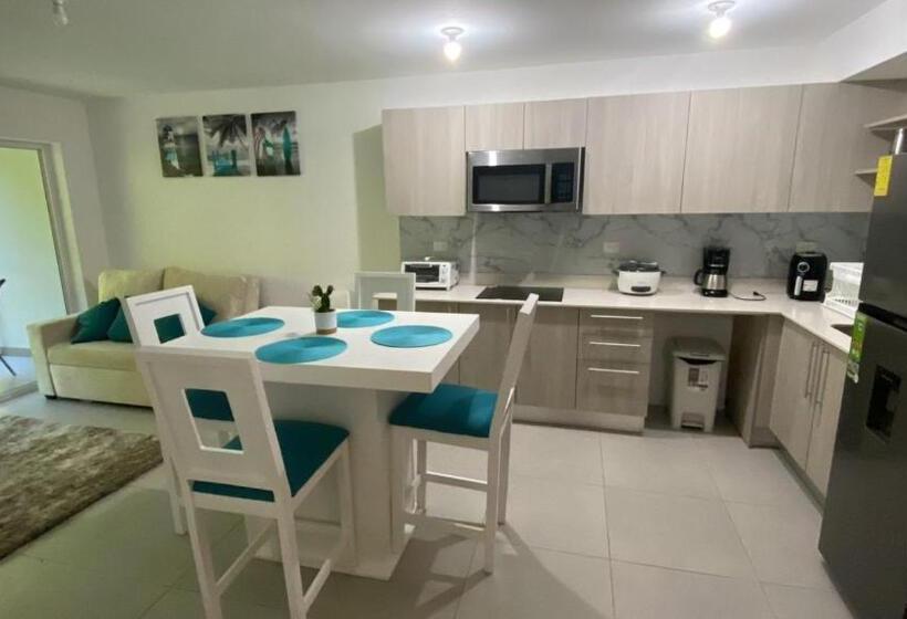 호텔 Leona Renting By Punta Leona