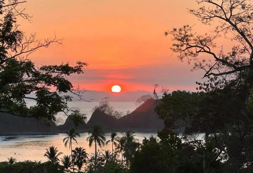 Hotelli Leona Renting By Punta Leona