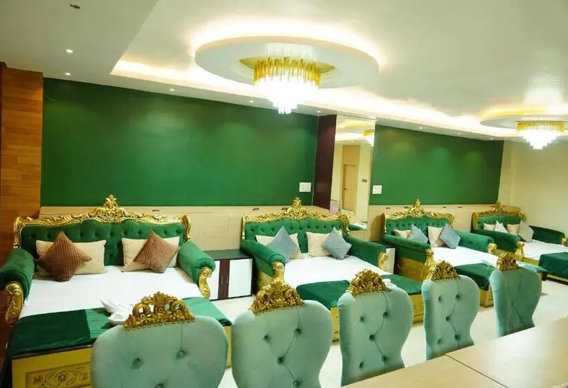 Hôtel Maharaja Dormitory