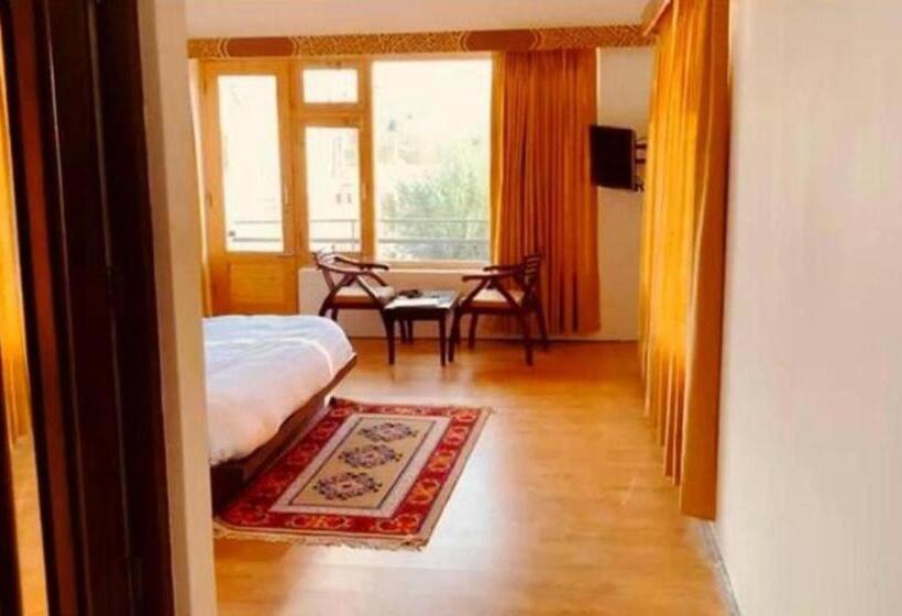 Hotel Niran Boutique