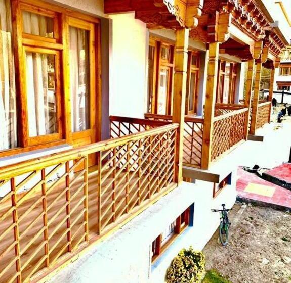 Hotel Niran Boutique