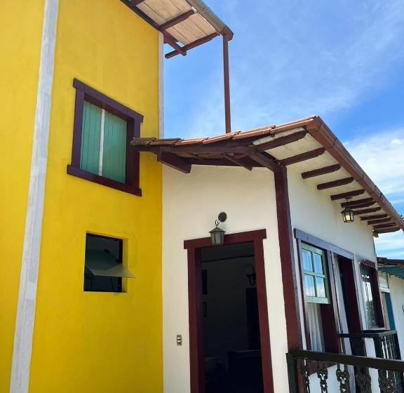 هتل Pousada Sesmaria