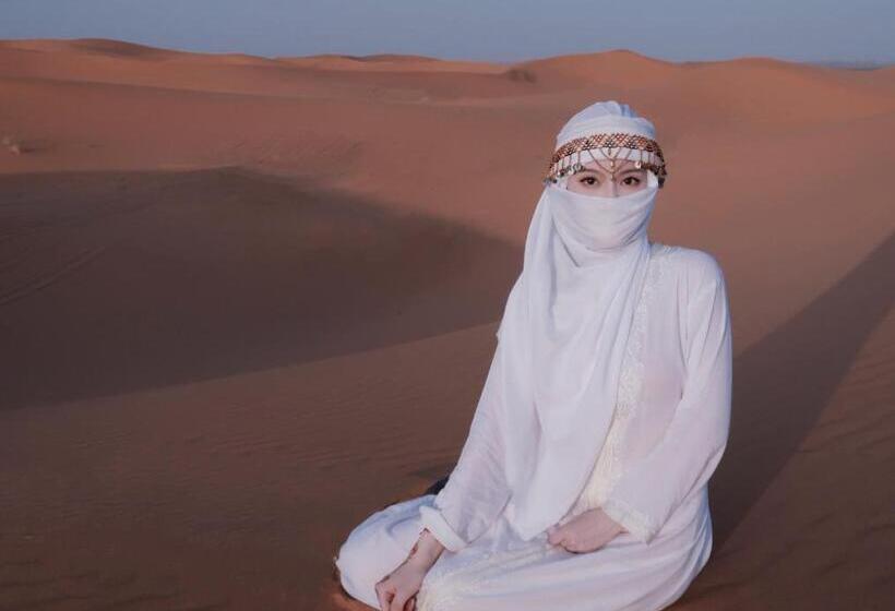 فندق Sahara Dream Luxury Camp