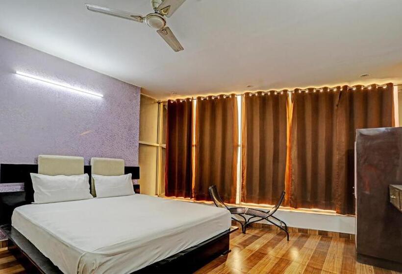 בית מלון כפרי Taj Guest House