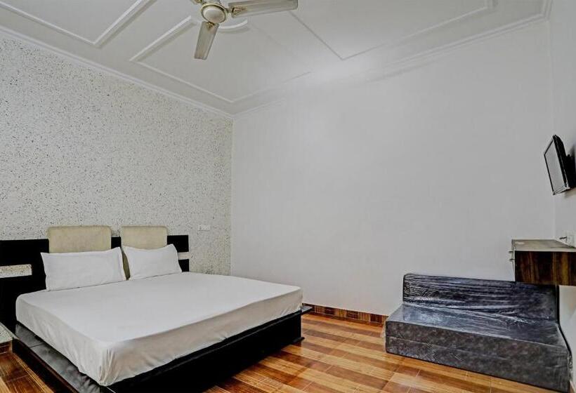 בית מלון כפרי Taj Guest House