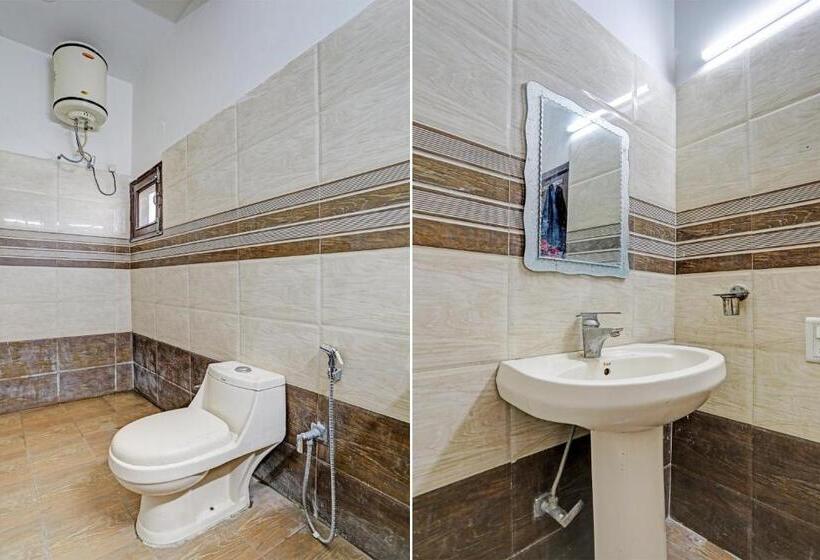 בית מלון כפרי Taj Guest House