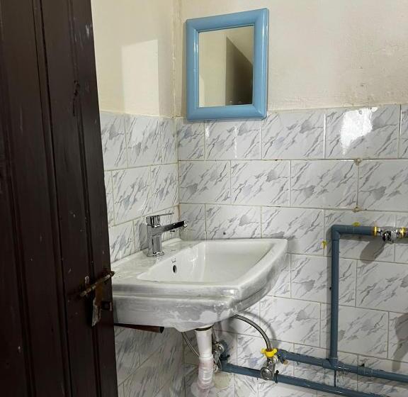 ホテル Yankee Village Retreat, Rishop