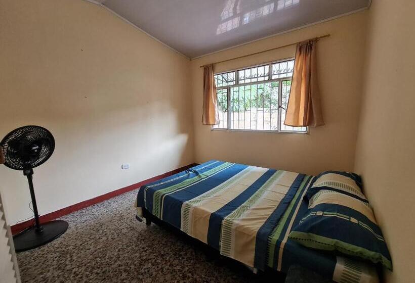 Panzió El Cacique Villeta