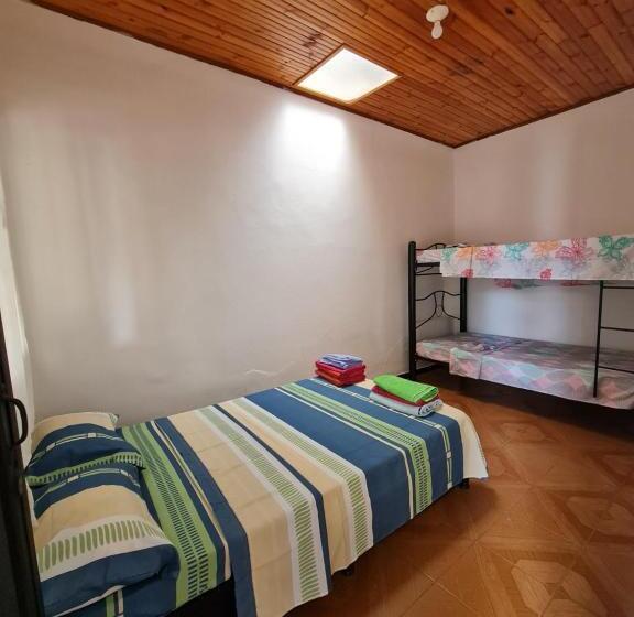 Panzió El Cacique Villeta