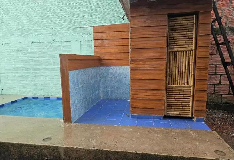 ペンション El Cacique Villeta