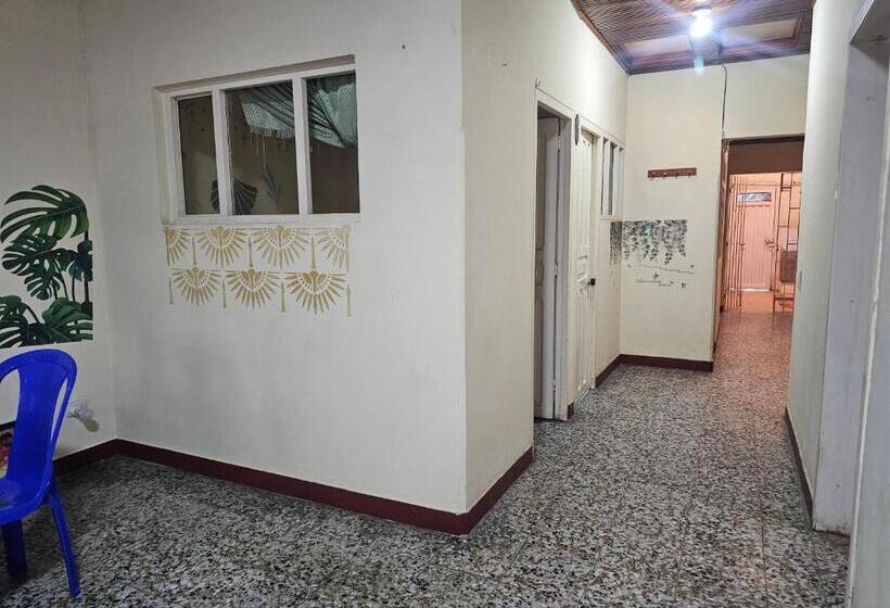 Panzió El Cacique Villeta