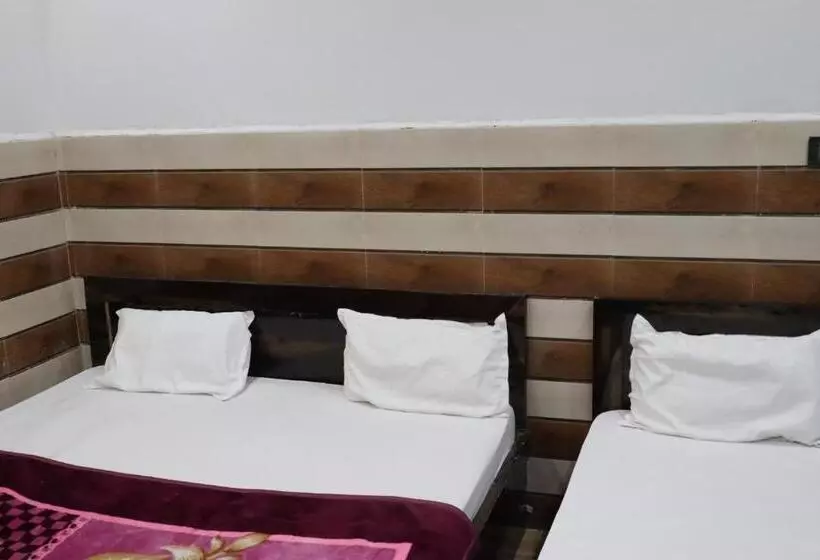 ペンション K.d. Dham Near Prem Mandir