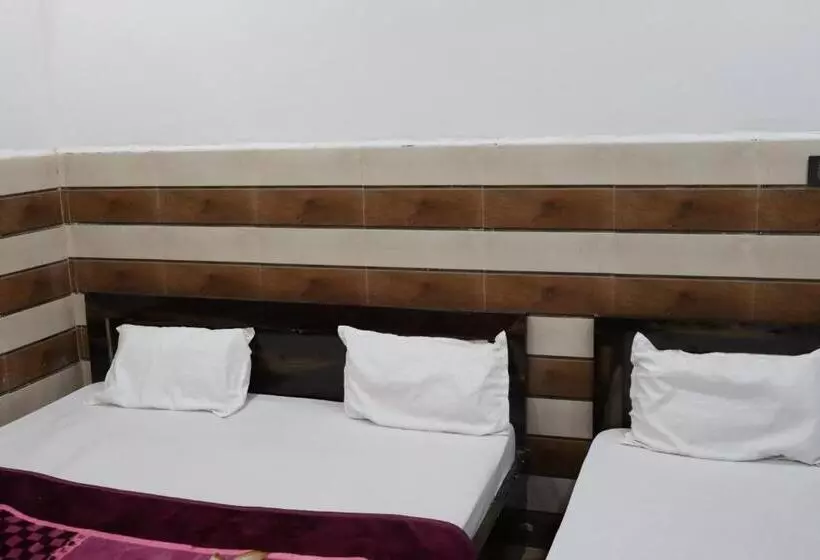 ペンション K.d. Dham Near Prem Mandir