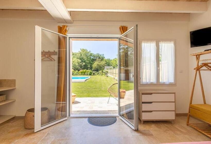 פנסיון L As De Seur