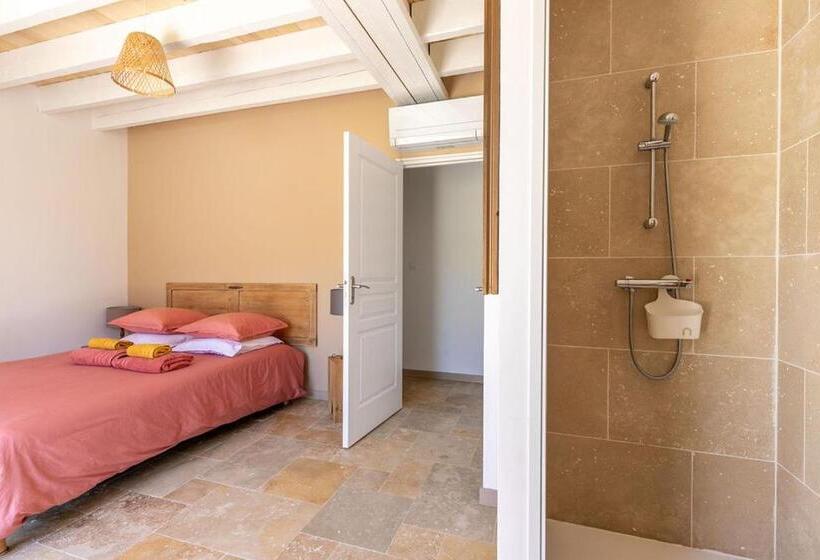 פנסיון L As De Seur