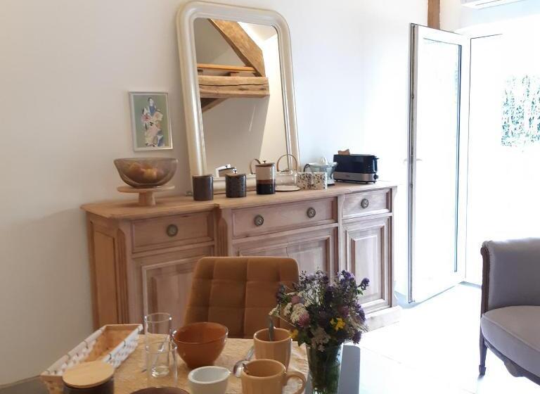 פנסיון L As De Seur