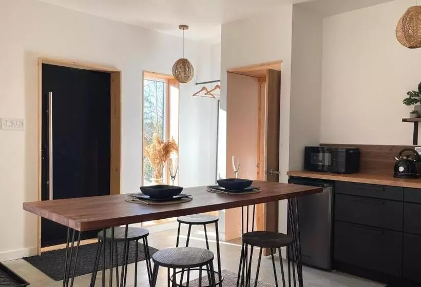 Majatalo Nature Eco Suite In Wakefield Quebec